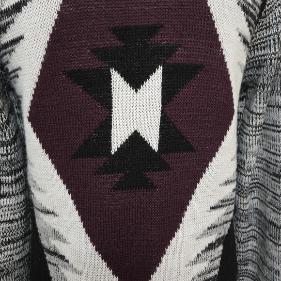 Vanity Acrylic Cardigan - Picture 2 of 16